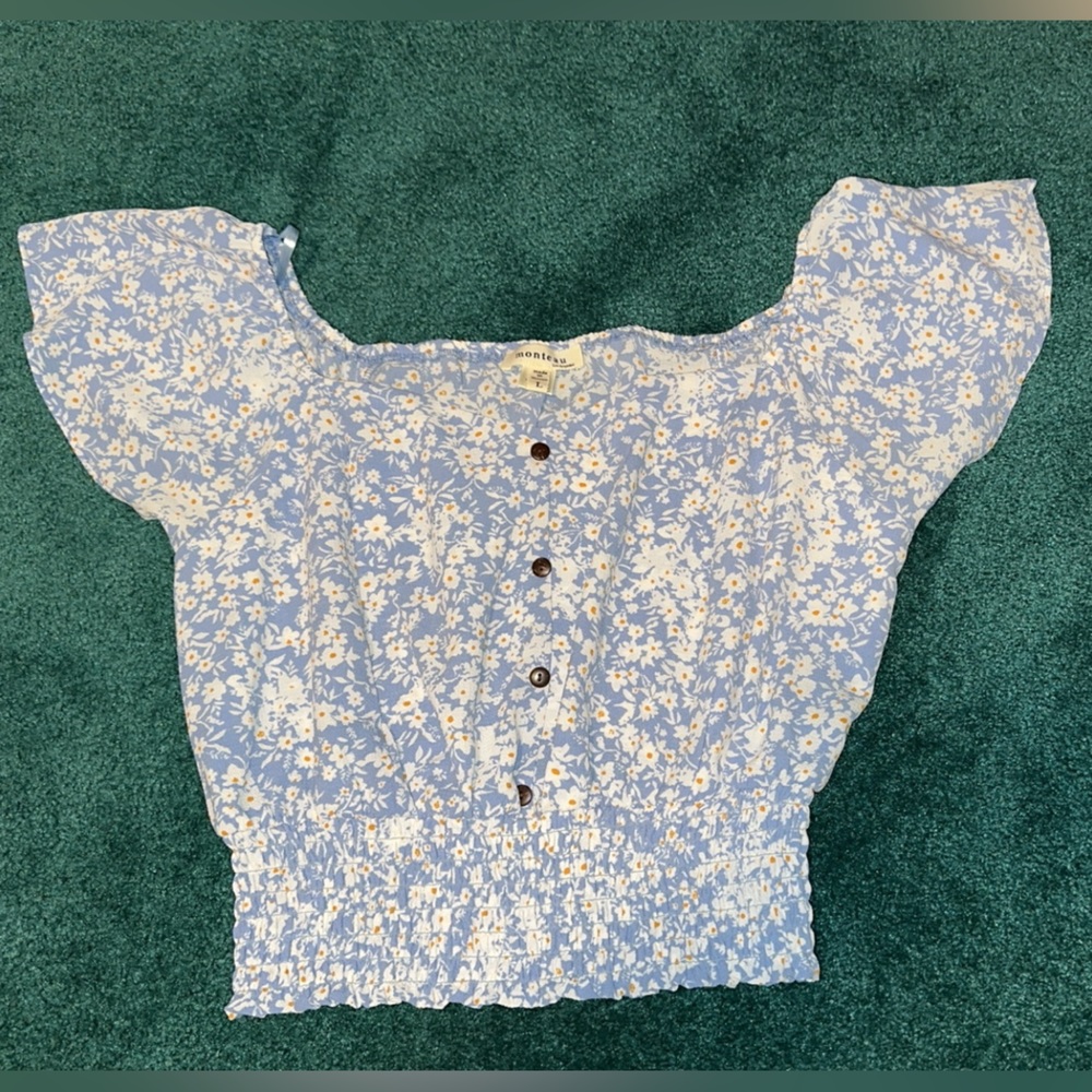 Monteau blue daisy shirt